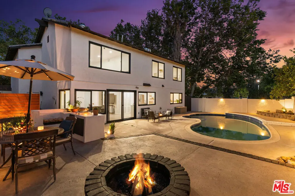 Single Family Residence for sale at 2313 Rynerson Court, Simi Valley, CA featuring 5 beds and 3 baths