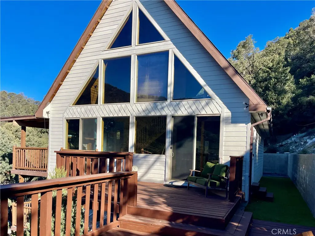 3821 North End, Frazier Park, CA — listing photo 1