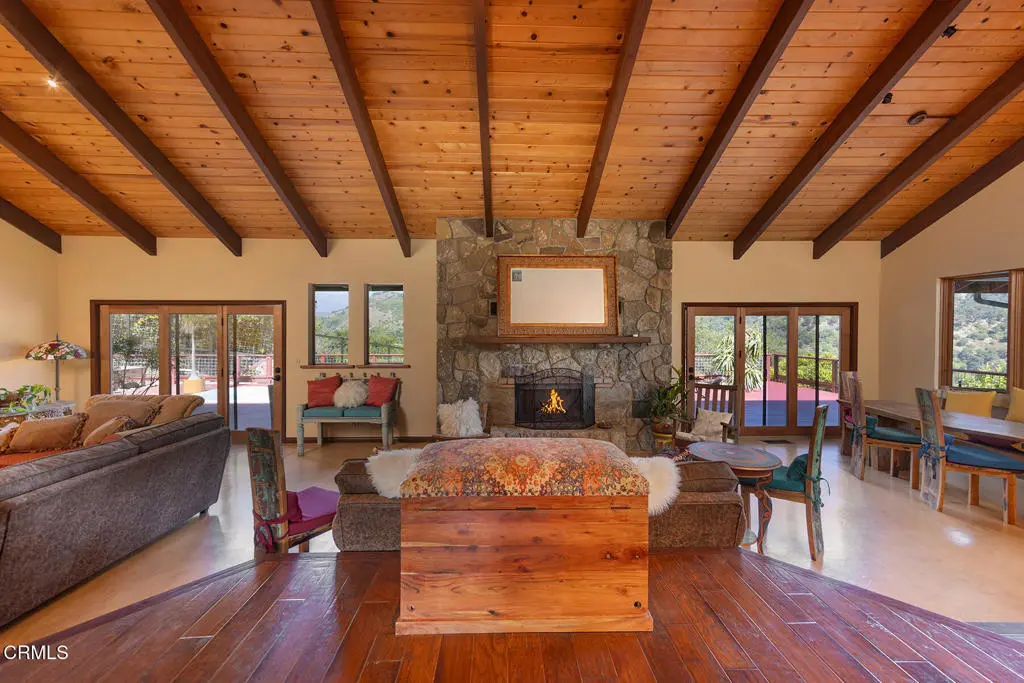 10622 Encino Drive, Oak View, CA — listing photo 1