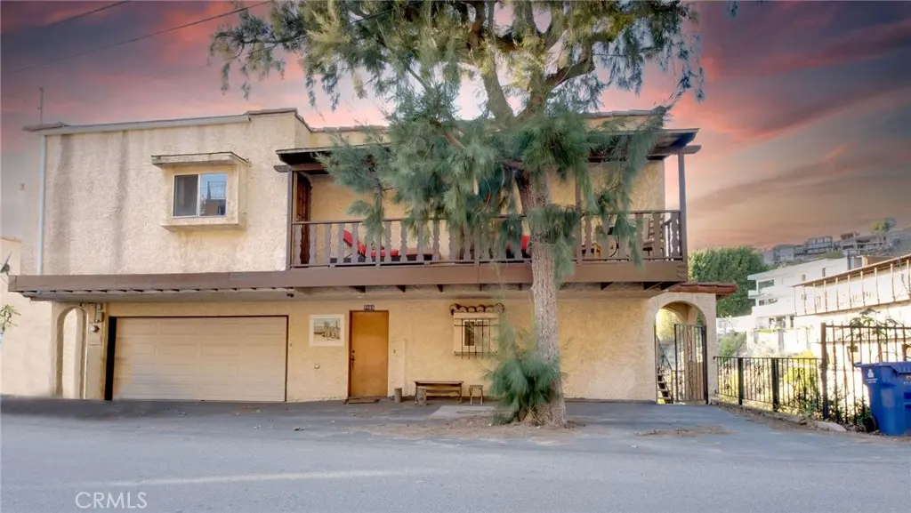 1953 Sunset Plaza Drive, Hollywood Hills, CA — listing photo 1