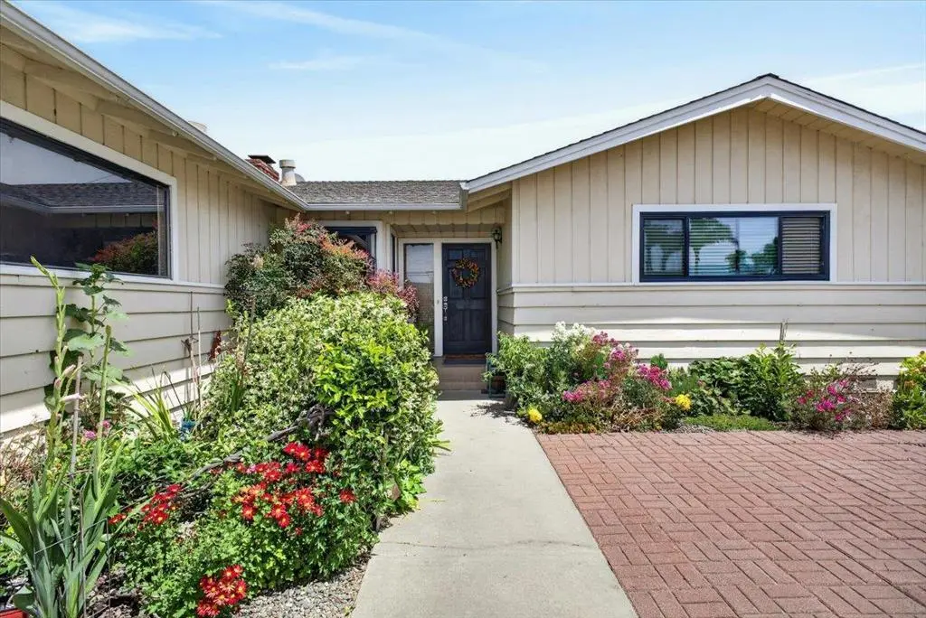 251 La Mesa Drive, Salinas, CA — listing photo 1