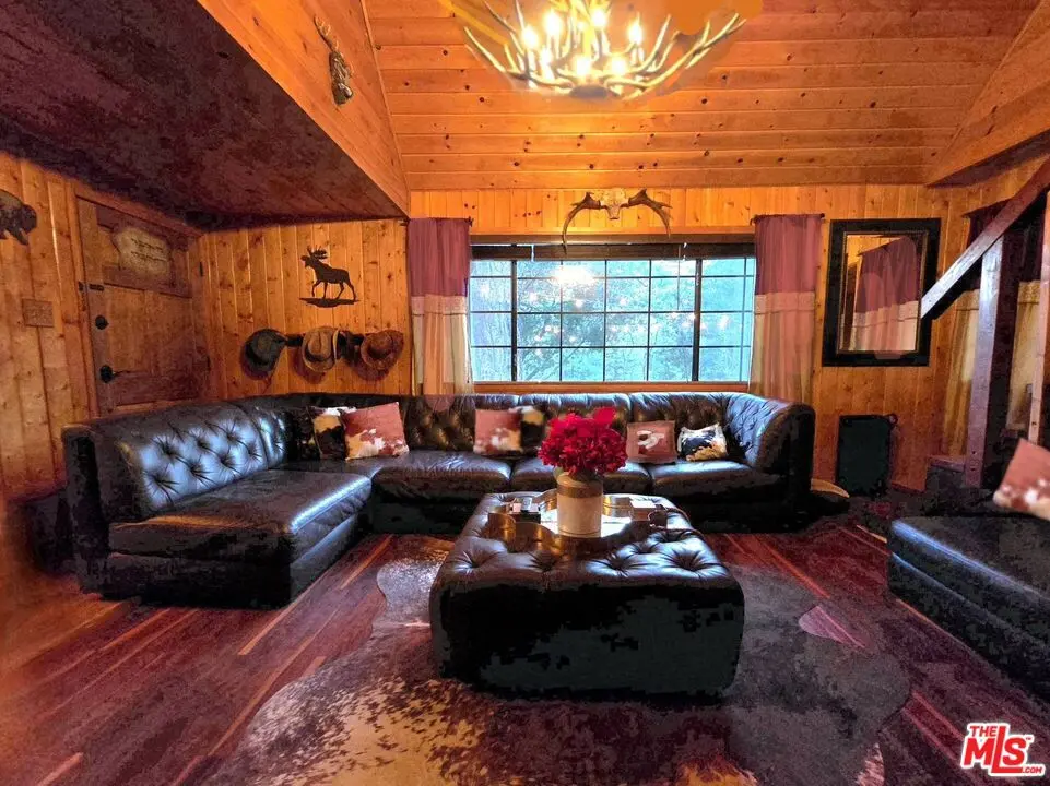 1668 State Highway 2, Wrightwood, CA — listing photo 1