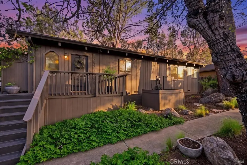 9845 Siskiyou Court, Kelseyville, CA — listing photo 1