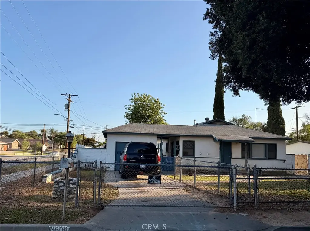 Single Family Residence for sale at 3608 Post, Riverside, CA featuring 3 beds and 1 bath