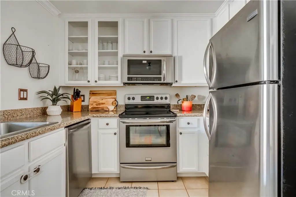 Condominium for sale at 1010 La Terraza 206, Corona, CA featuring 1 bed and 1 bath