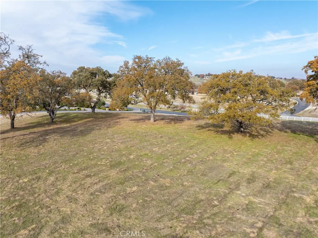 2725 Warm Springs, Templeton, CA — listing photo 1
