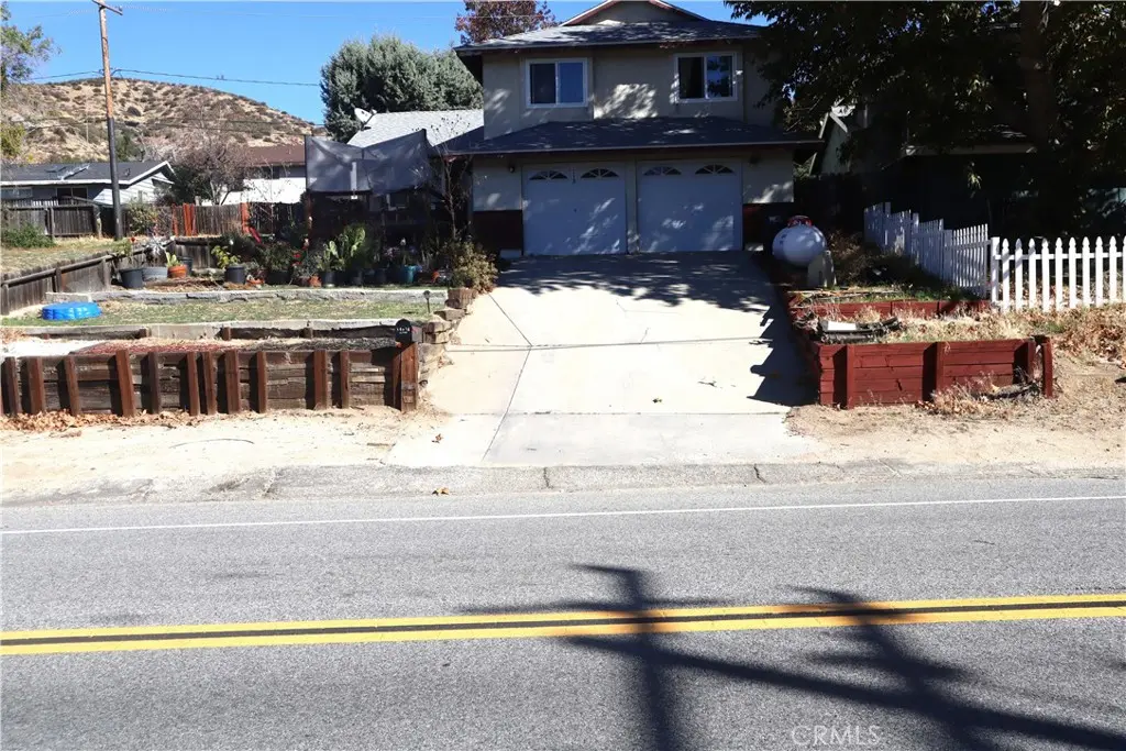 14955 Elizabeth Lake, Lake Hughes, CA — listing photo 1