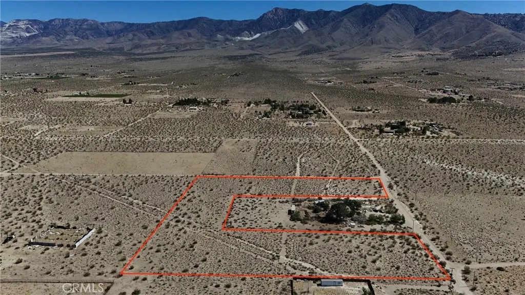 9821 Ivanhoe, Lucerne Valley, CA — listing photo 1