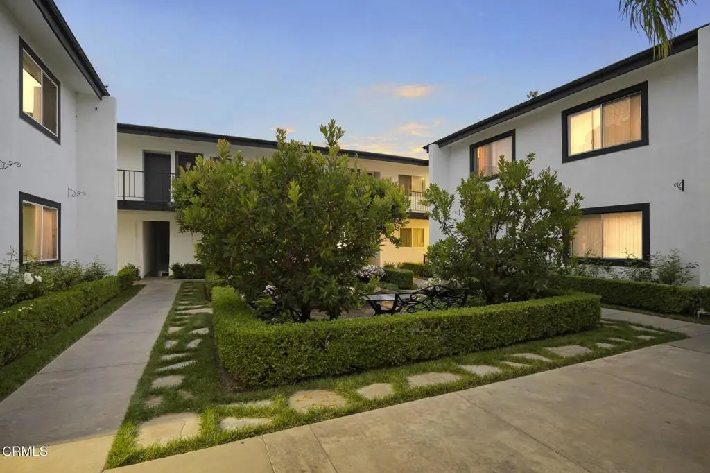 Residential Lease for rent at 1381 E Santa Clara Street, Ventura, Ventura County, CA and 1 bath