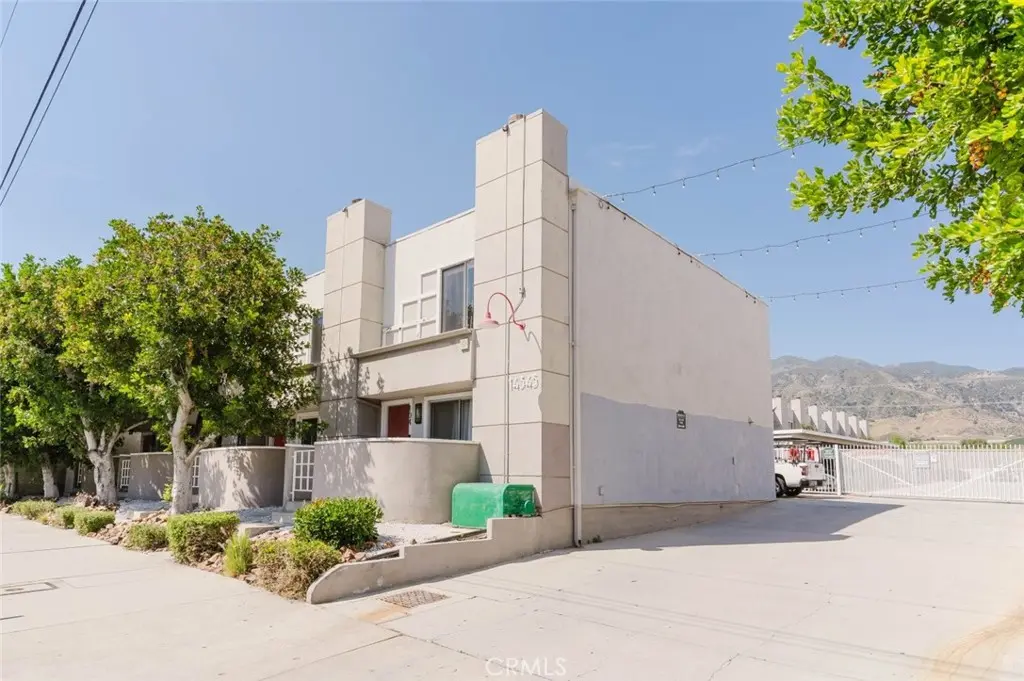 14345 Foothill Boulevard 107, Sylmar, CA — listing photo 1