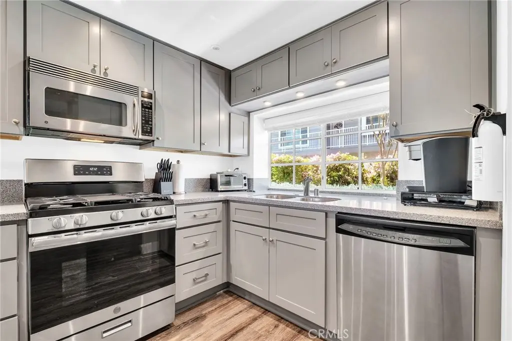 1410 Brett 134, San Pedro, CA — listing photo 1