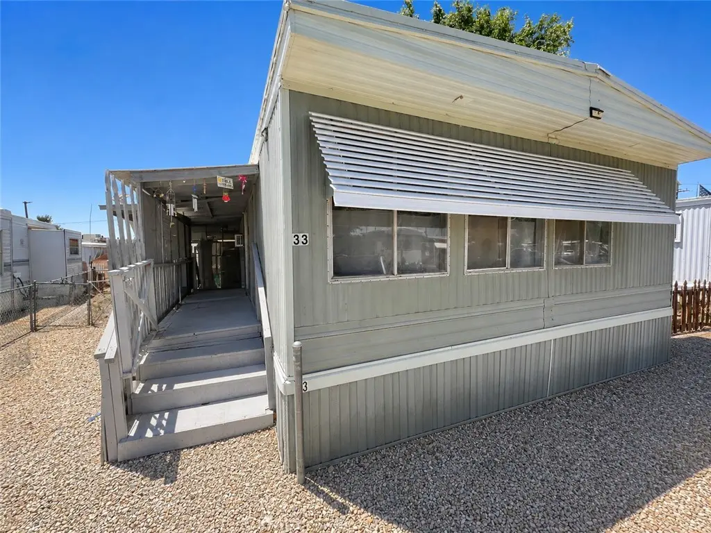 22325 US Highway 18 33, Apple Valley, CA — listing photo 1