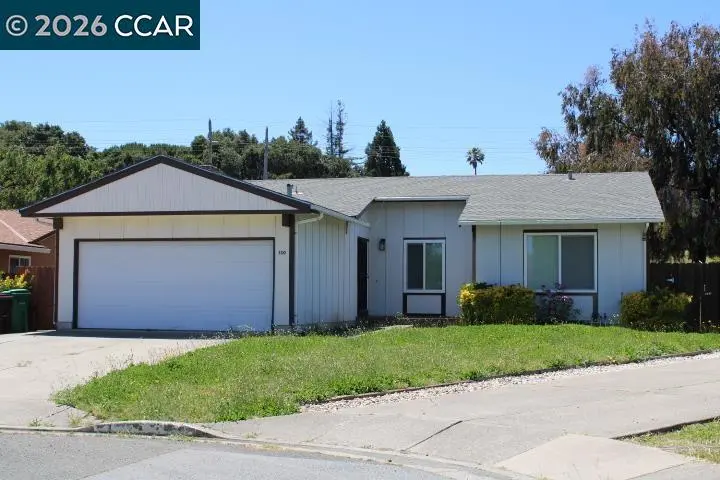 Single Family Residence for rent at 130 Aster Ct, Hercules, CA featuring 4 beds and 2 baths