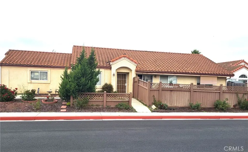 715 Hawthorn, Santa Maria, CA — listing photo 1