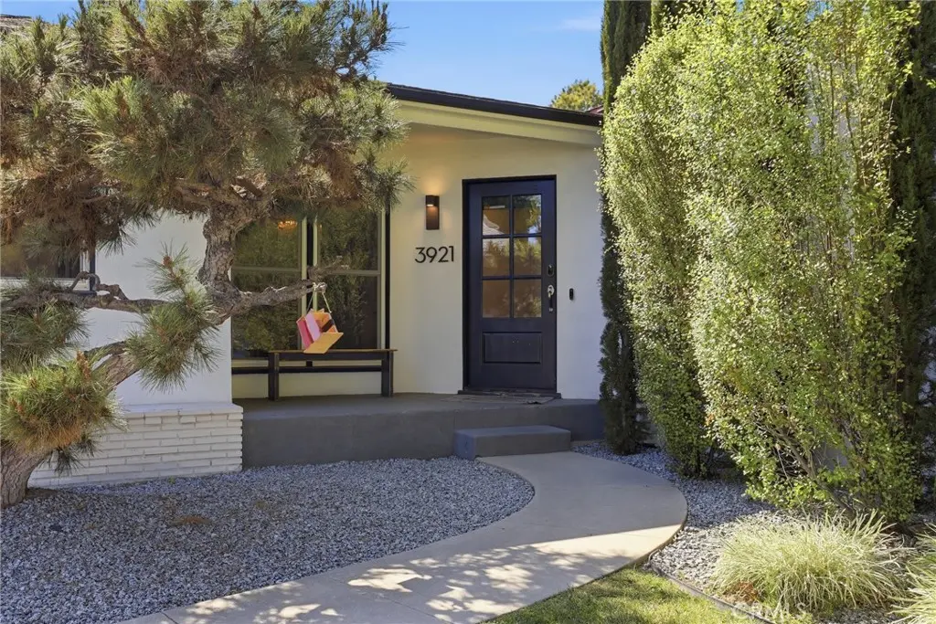 Single Family Residence for sale at 3921 Westside Avenue, Los Angeles, CA featuring 3 beds and 3 baths