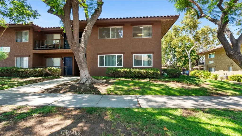 Condominium for sale at 1598 Border Avenue H, Corona, CA featuring 2 beds and 2 baths
