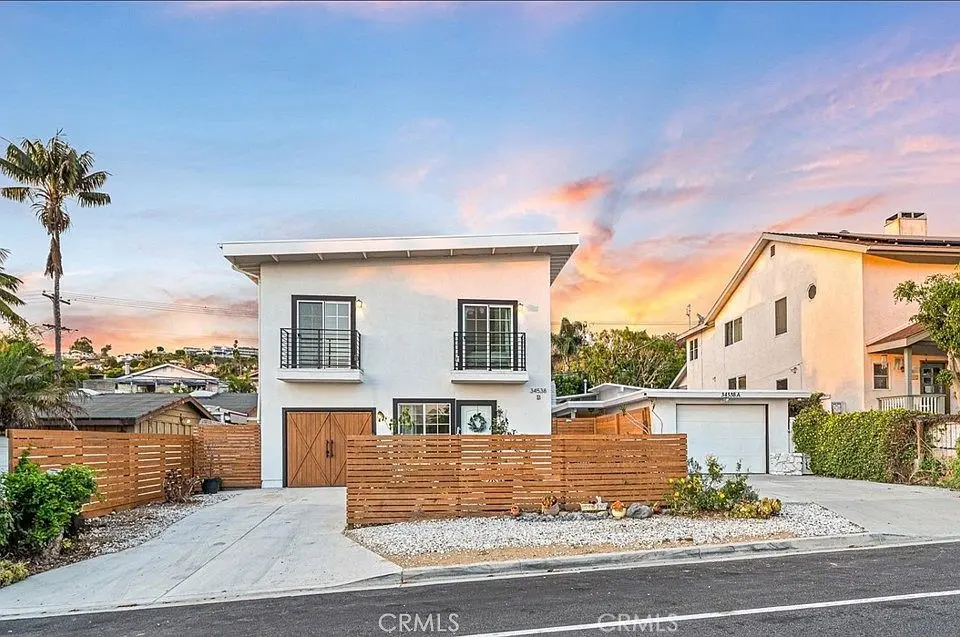 Single Family Residence for rent at 34538 Calle Naranja, Dana Point, CA featuring 2 beds and 2 baths