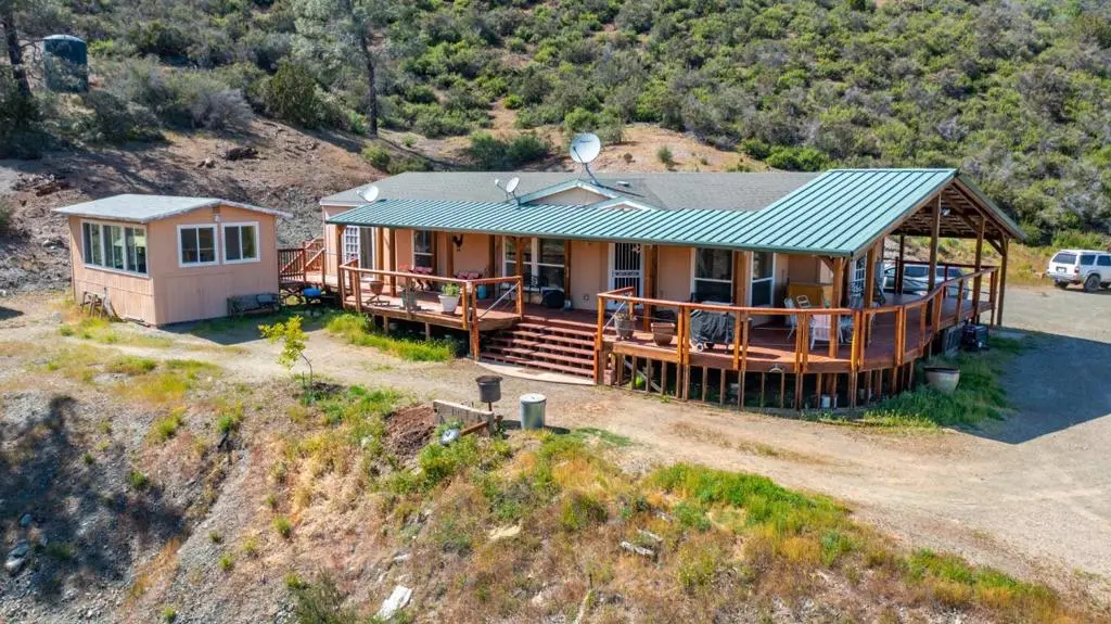 17997 Del Puerto Canyon Road, Patterson, CA — listing photo 1