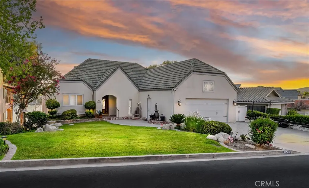 22376 W San Joaquin Drive, Canyon Lake, CA — listing photo 1