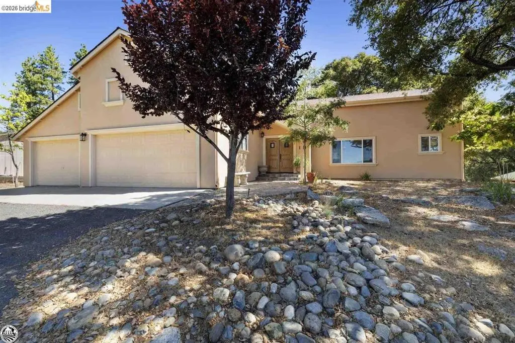 21916 Phoenix Lake, Sonora, CA — listing photo 1