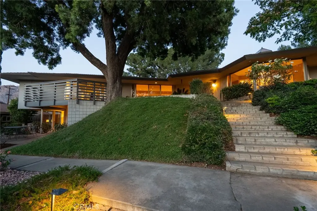 Single Family Residence for sale at 11517 Tulane, Riverside, CA featuring 5 beds and 5 baths