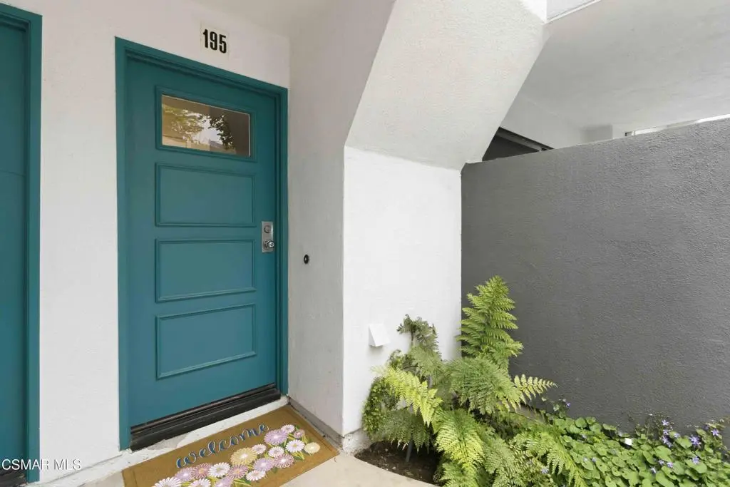 1182 Tivoli Lane 195, Simi Valley, CA — listing photo 1