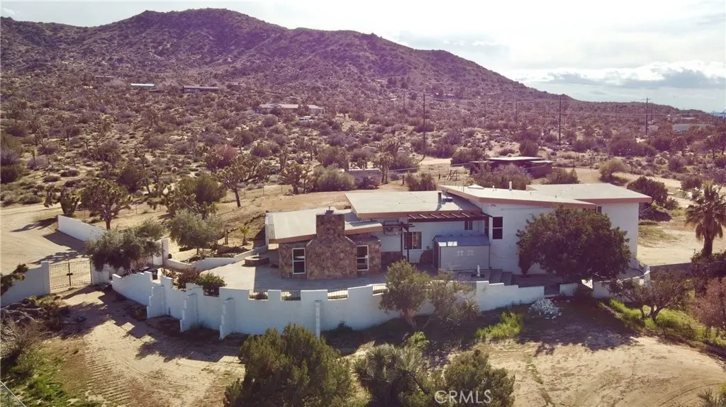 55149 Hoopa Trail, Yucca Valley, CA — listing photo 1