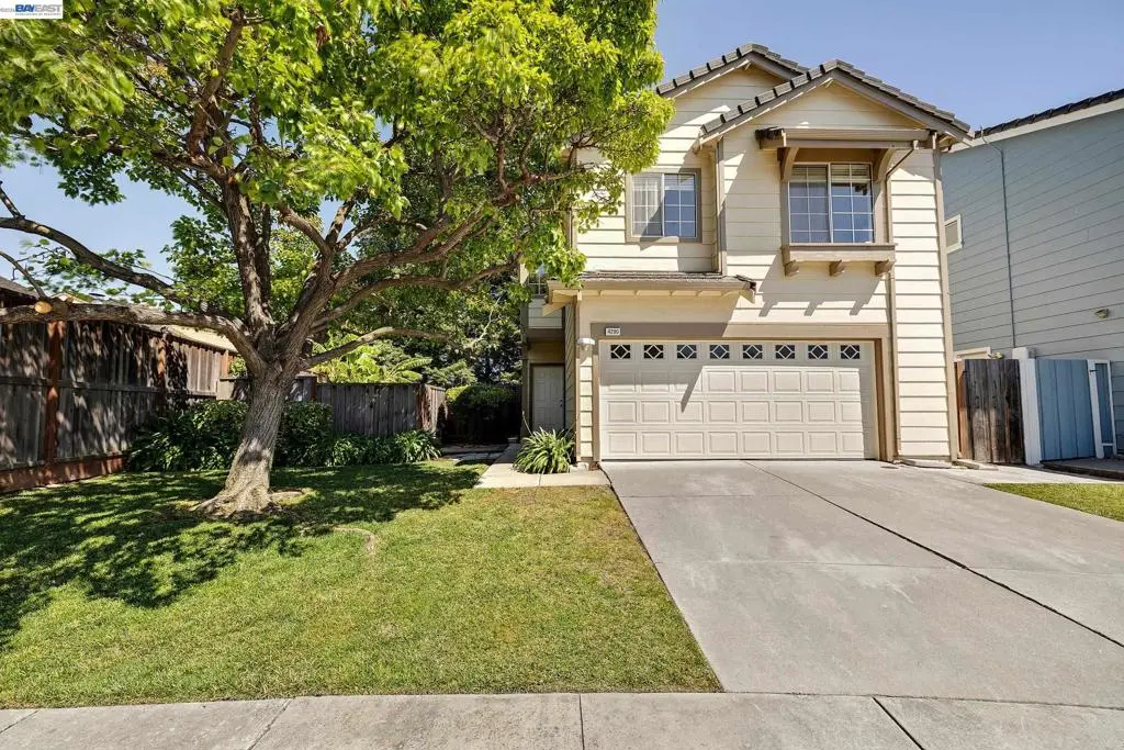 Single Family Residence for sale at 4290 Tiburon Dr, Fremont, CA featuring 3 beds and 3 baths