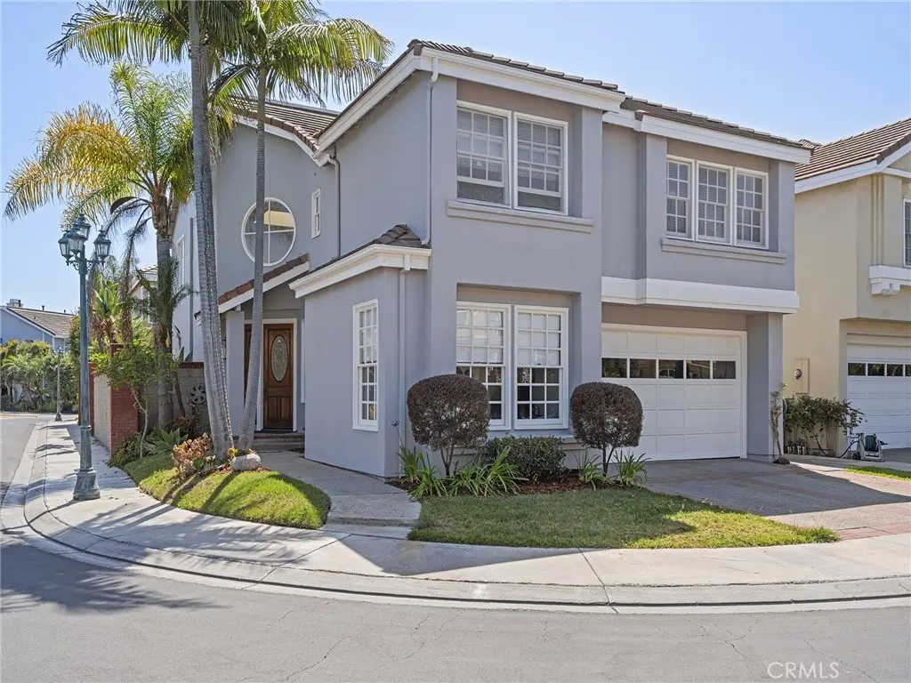 Single Family Residence for sale at 6264 Napoli Court, Long Beach, CA featuring 4 beds and 4 baths
