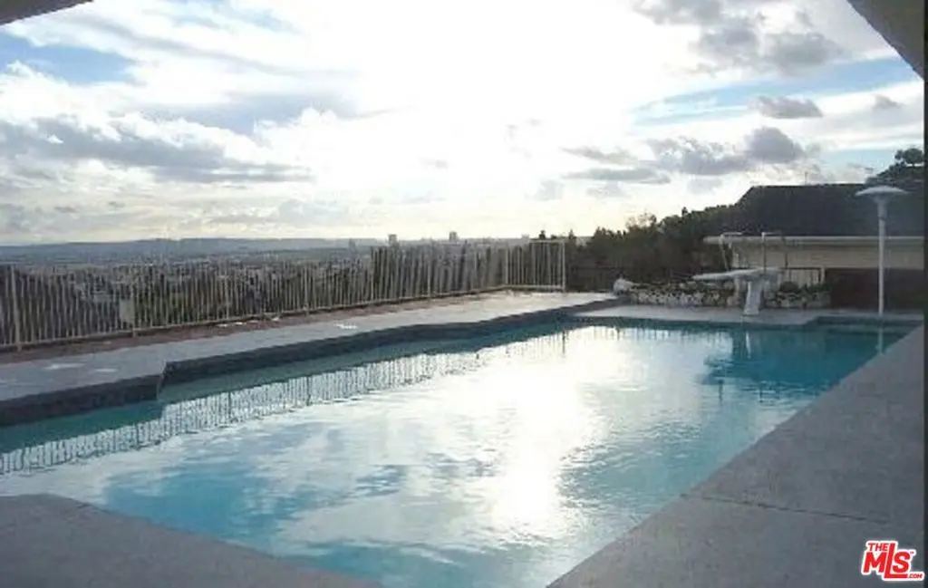 Residential Lease for rent at 5238 Los Encantos Way, Los Angeles, Los Angeles County, CA featuring 6 beds and 4 baths