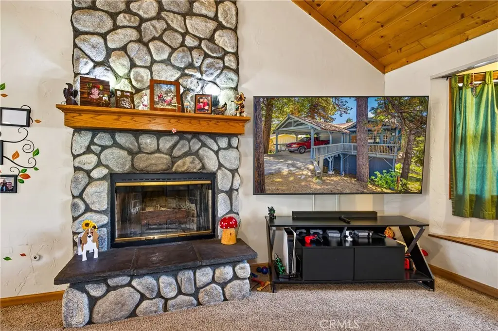 30949 Wild Oak, Running Springs, CA — listing photo 1
