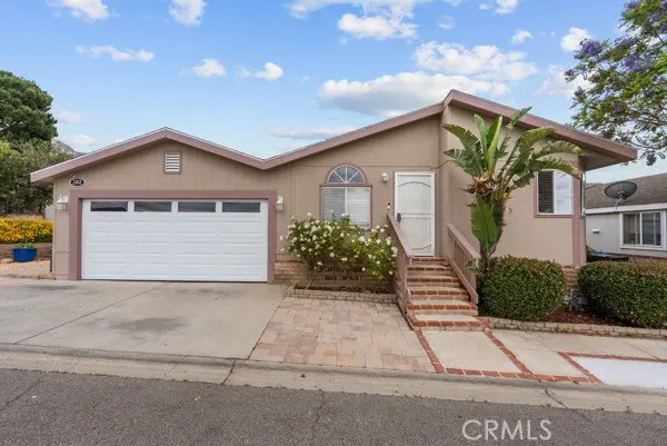 13691 Gavina ave 382, Sylmar, CA — listing photo 1