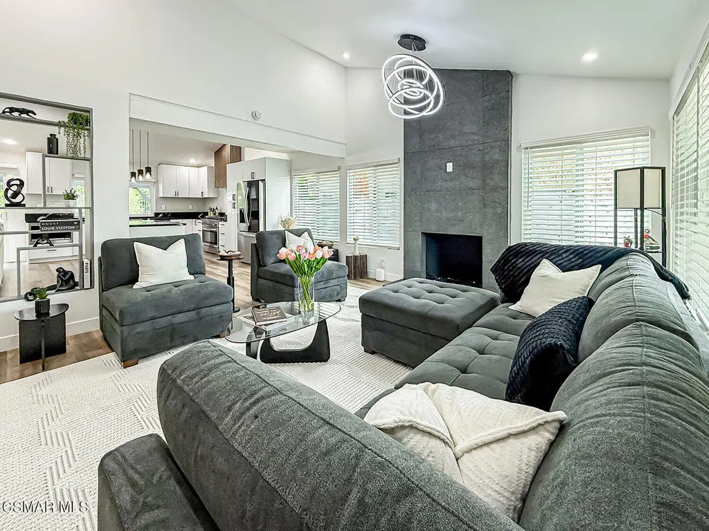 205 Cedar Heights Drive, Thousand Oaks, CA — listing photo 1