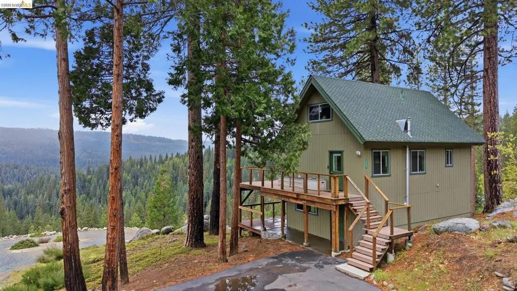29965 Mariposa Drive, Cold Springs, CA — listing photo 1