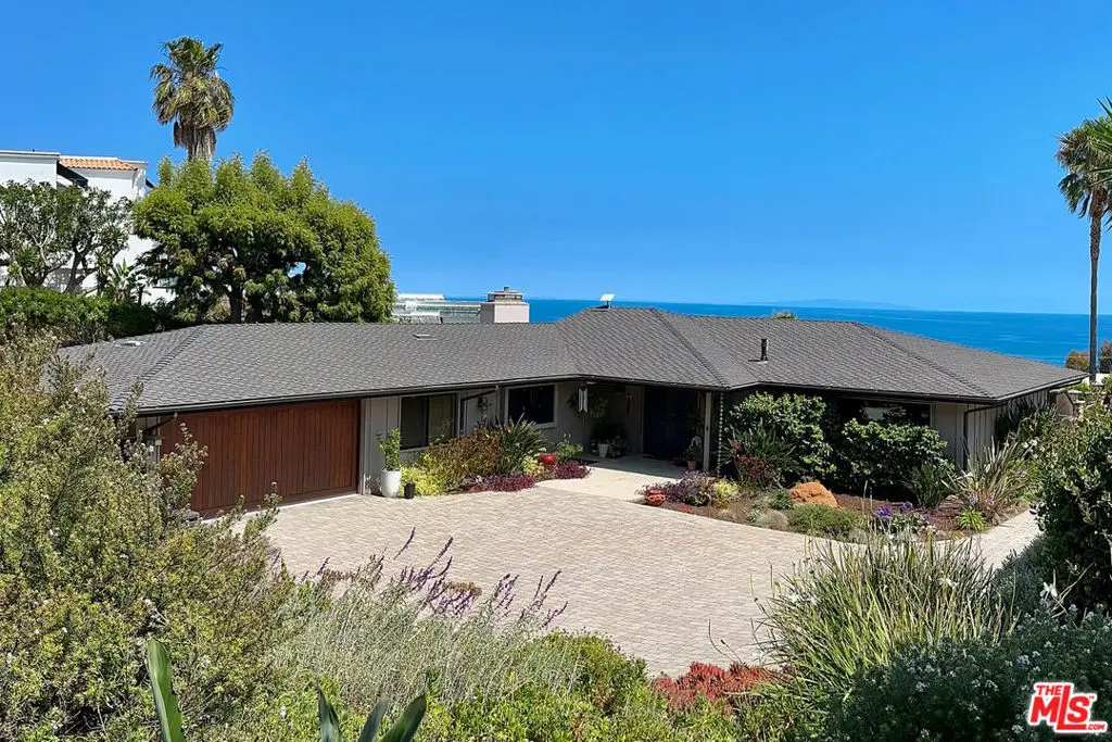 6306 Via Cataldo Street, Malibu, CA — listing photo 1