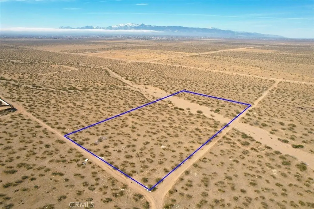 8 Maricopa Road, Victorville, CA — listing photo 1