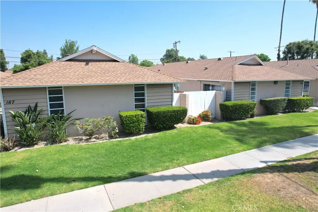 Apartment for sale at 167 W Guinida, Anaheim, CA