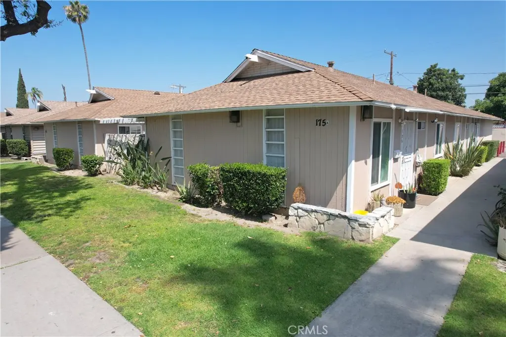 Quadruplex for sale at 175 W Guinida, Anaheim, CA