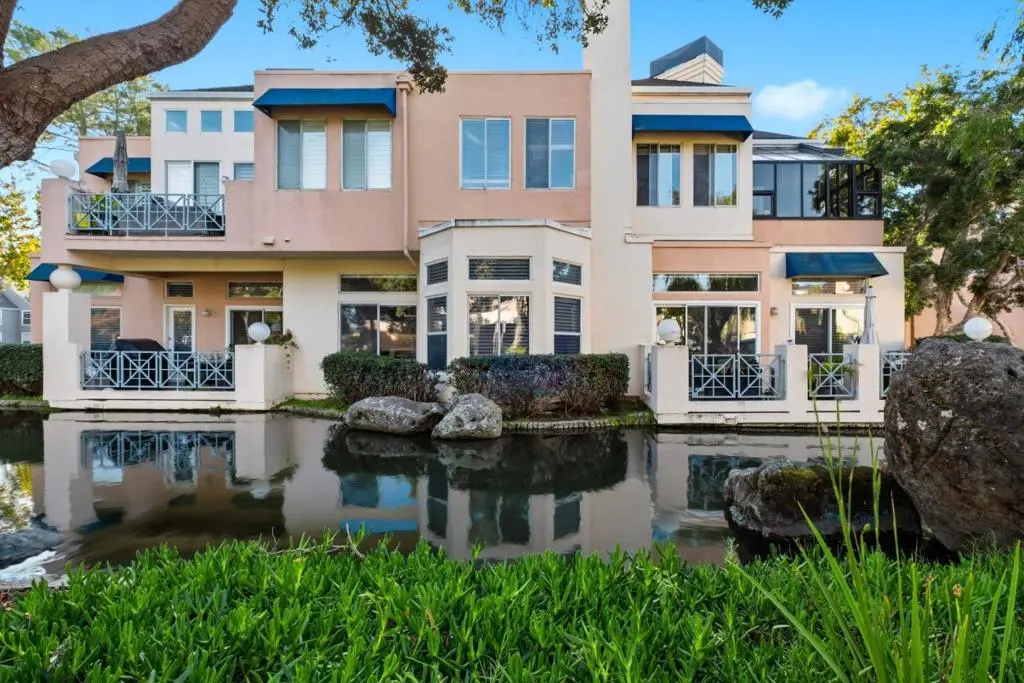 810 Lakeshore Drive, Redwood City, CA — listing photo 1