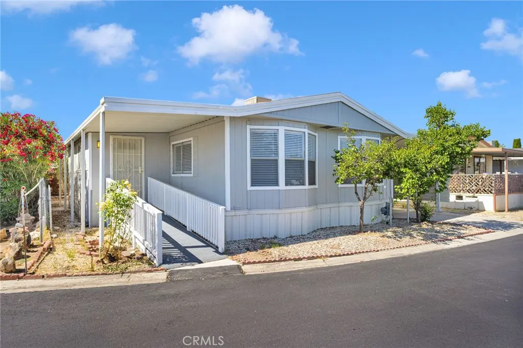 15252 Seneca Road 257, Victorville, CA — listing photo 1