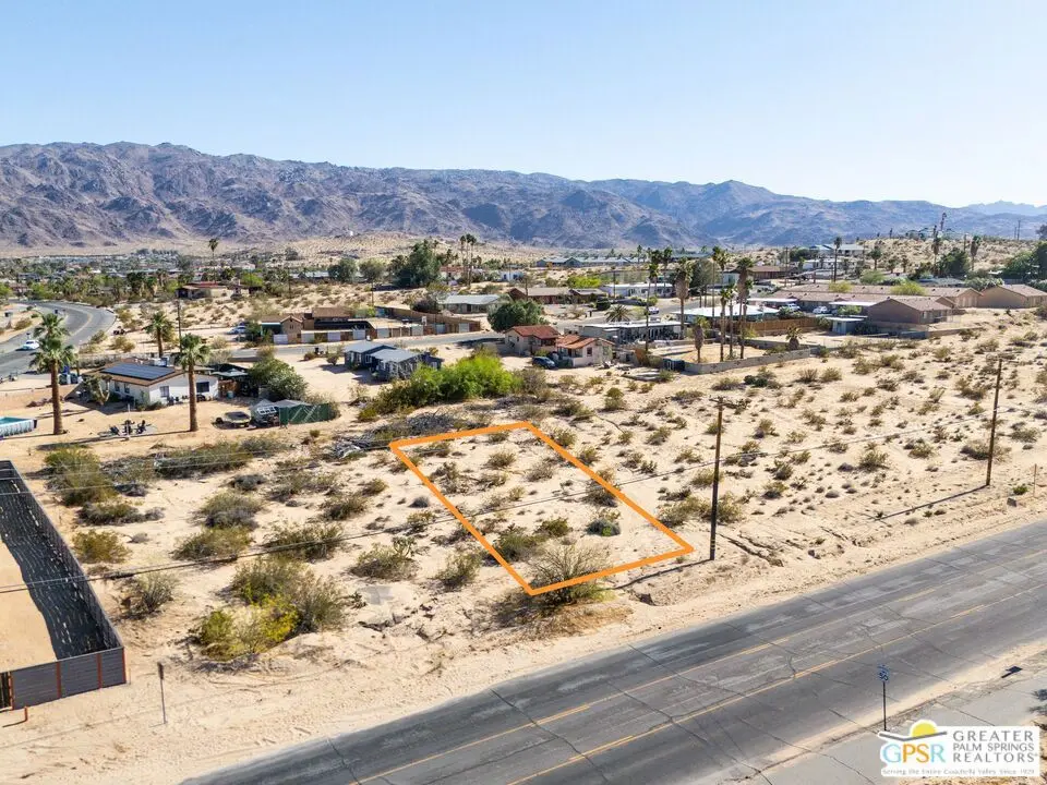 4 Two Mile Road, 29 Palms, CA — listing photo 1
