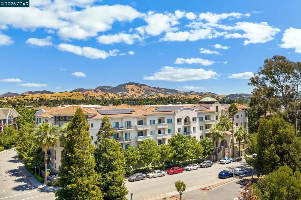 Condominium for sale at 1315 Alma Ave 333, Walnut Creek, CA featuring 1 bed and 1 bath