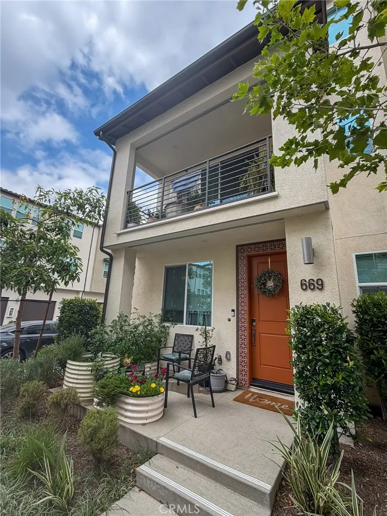 669 Calamansi, Covina, CA — listing photo 1