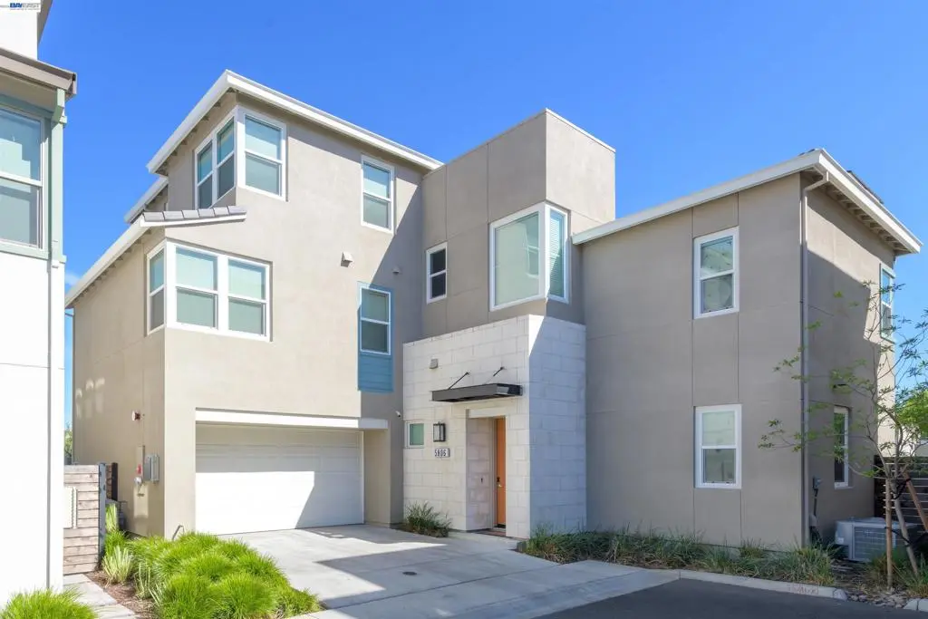 Single Family Residence for sale at 5806 Silhouette Ct, Dublin, CA featuring 5 beds and 4 baths