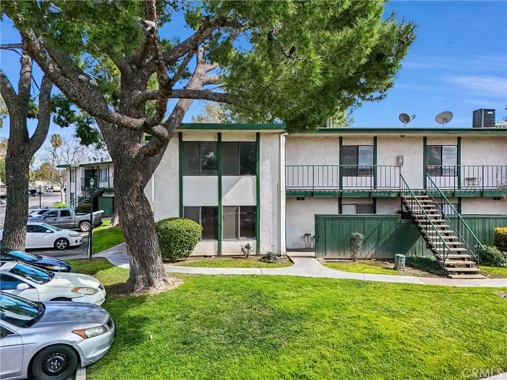 1735 E Washington Street B28, Colton, CA — listing photo 1