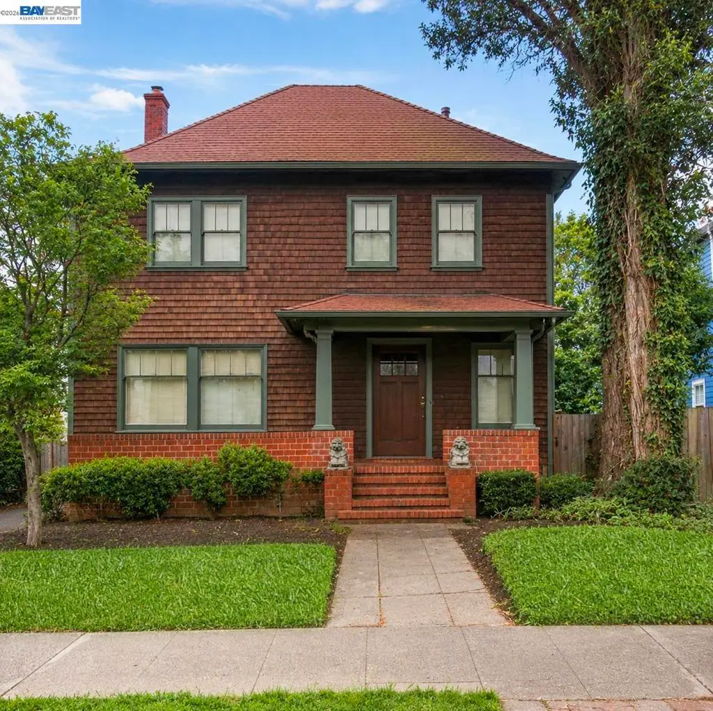 Residential Income for sale at 2610 College Ave, Berkeley, CA