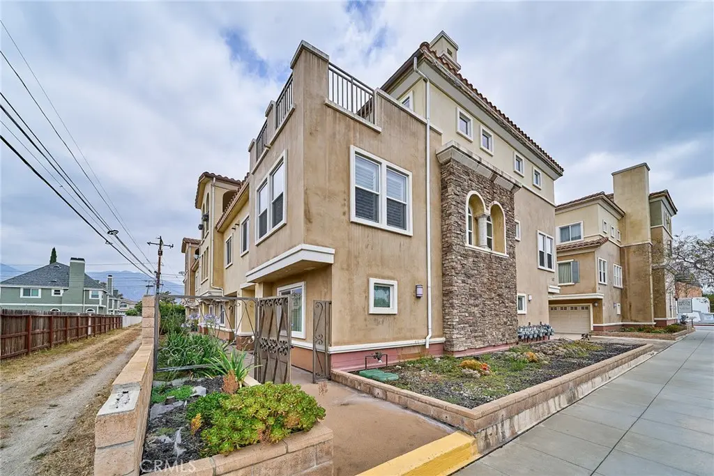 Condominium for sale at 57 Alice A, Arcadia, CA featuring 3 beds and 3 baths