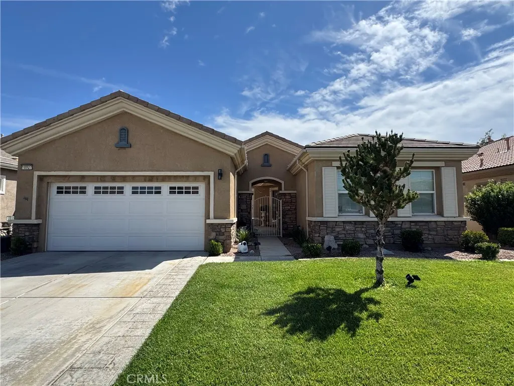 10927 Katepwa Street, Apple Valley, CA — listing photo 1