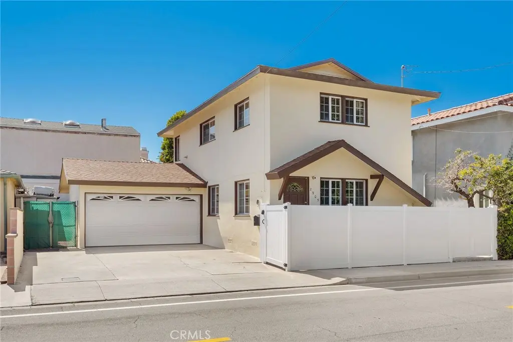 Single Family Residence for sale at 2905 Rindge, Redondo Beach, CA featuring 4 beds and 2 baths