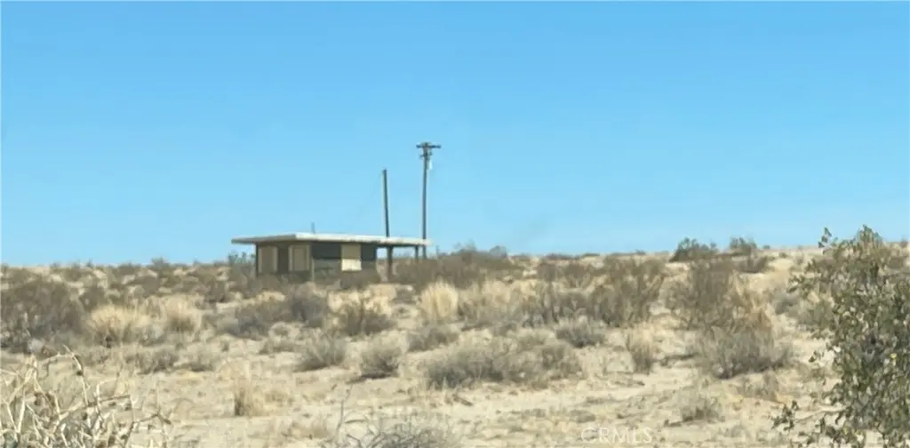 4950 Godwin Road, 29 Palms, CA — listing photo 1
